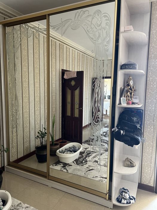 Продам шкаф купэ