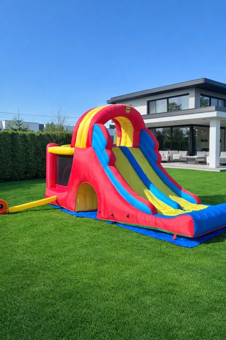 Topogan gonflabil de inchiriat