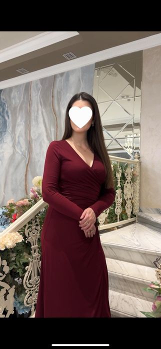 Продам нарядные платья