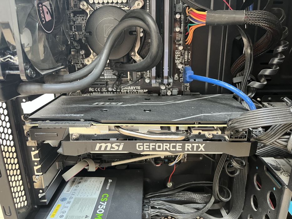 Компютър i7-6700K 32GB RAM RTX 2070 Super