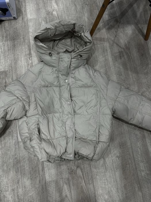 Продам куртку 8000 рр 42,44,46