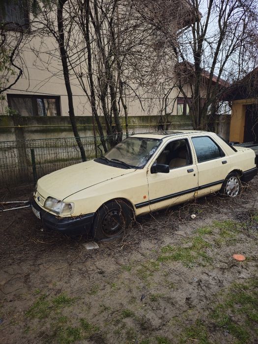 Ford Sierra 2.0i CLX benzina 115hp