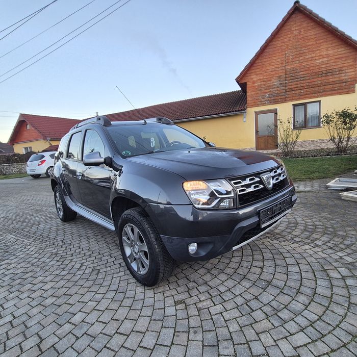Dacia Duster , benzina ,euro 5 , navi ,piele ,Germania ,2014,pret FIX