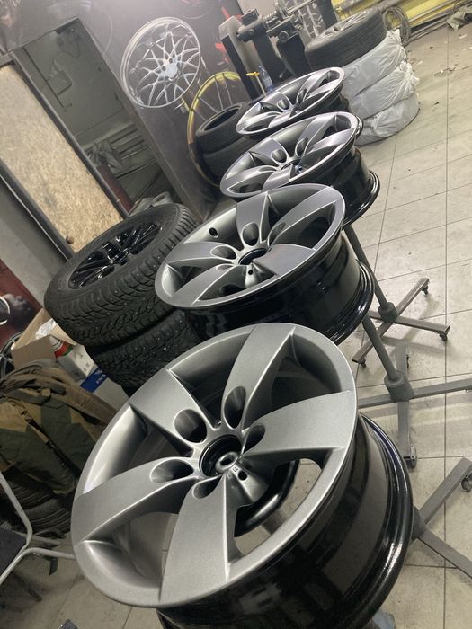 Продам колеса в сборе на бмв R16