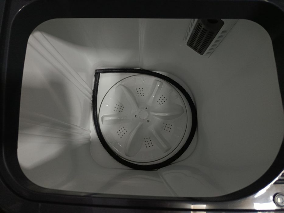 Kir yuvish mashinasi SOTILADI