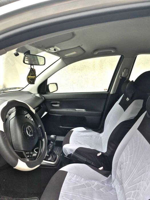 Mazda 2 2006 1.4, 80КС