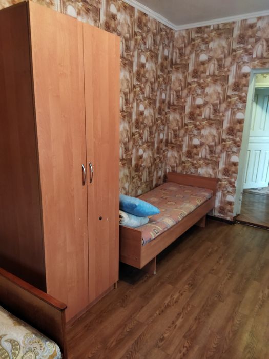 Сдам комнату в борках,подселение.