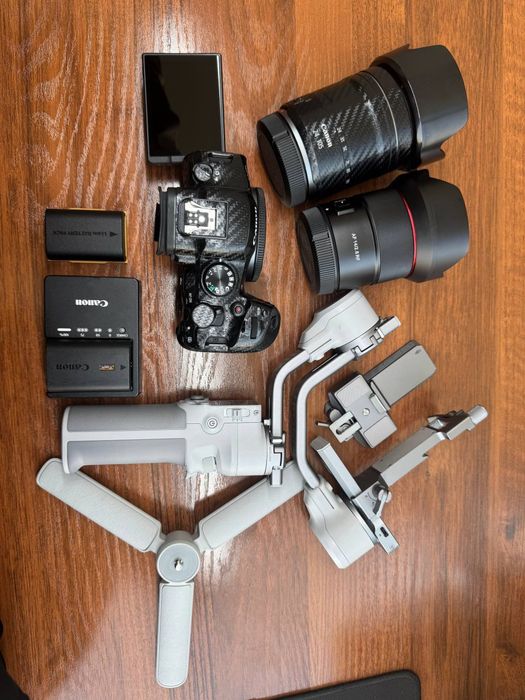 Canon EOS R6 Mark II + 2 ta obyektiv + DJI Ronin RS4 Mini Combo