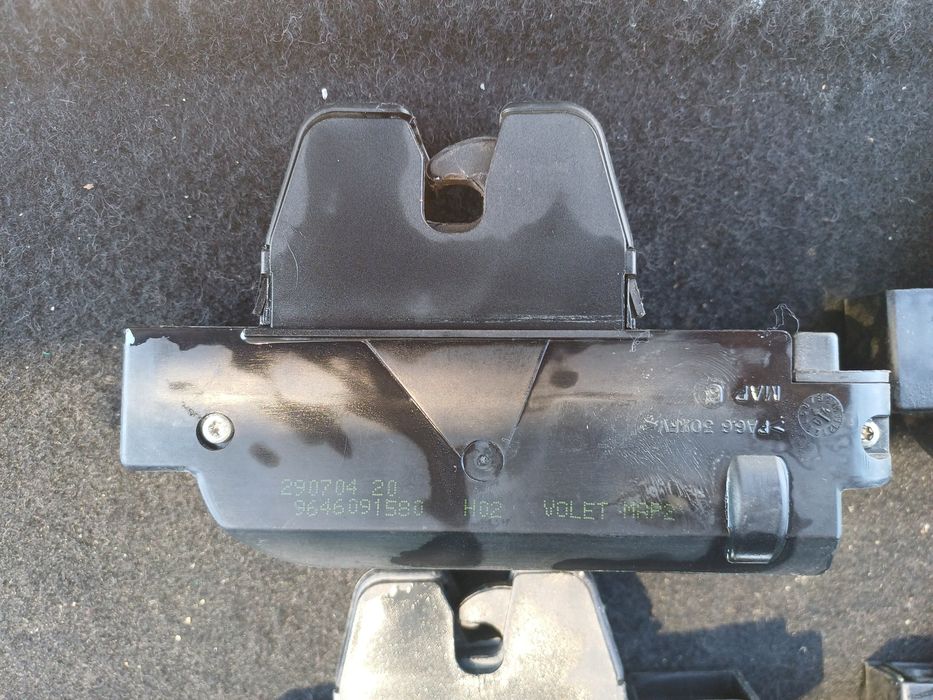 Задна брава за пежо ситроен