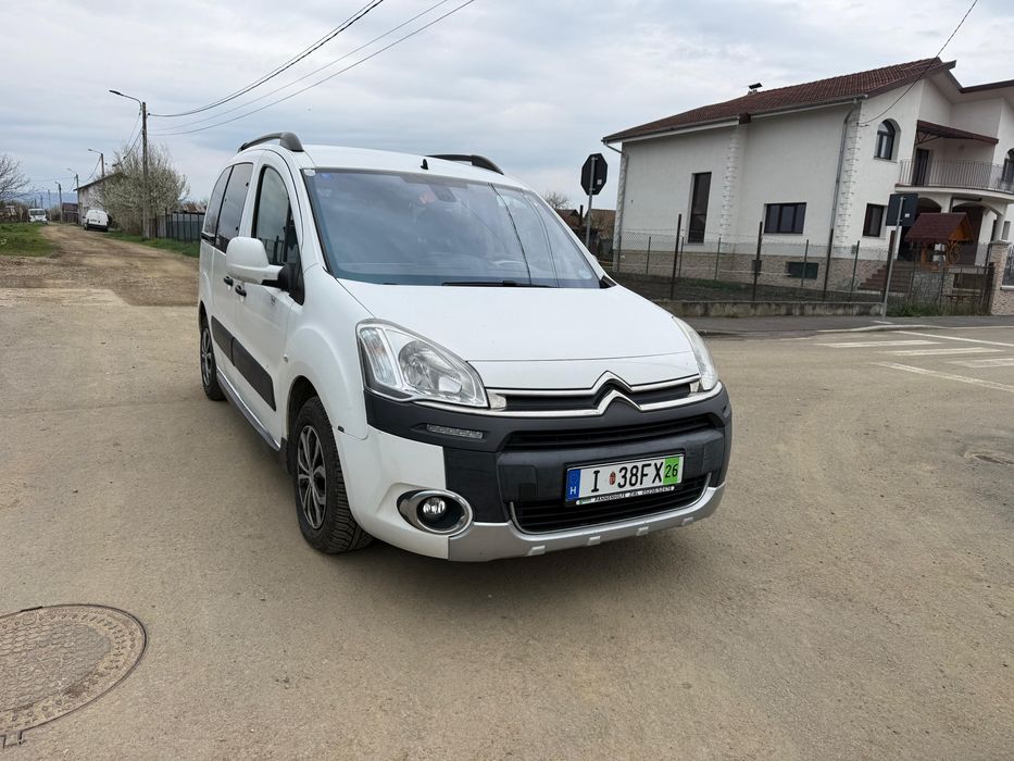 Citroen berlingo XTR 1.6 D An2013 E5 Led