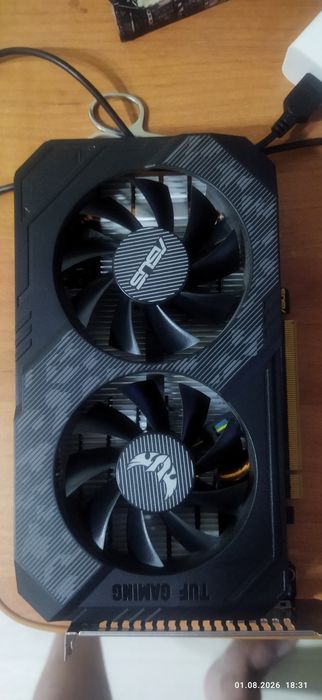 Видео карта RTX 1650 4 гигабайт.