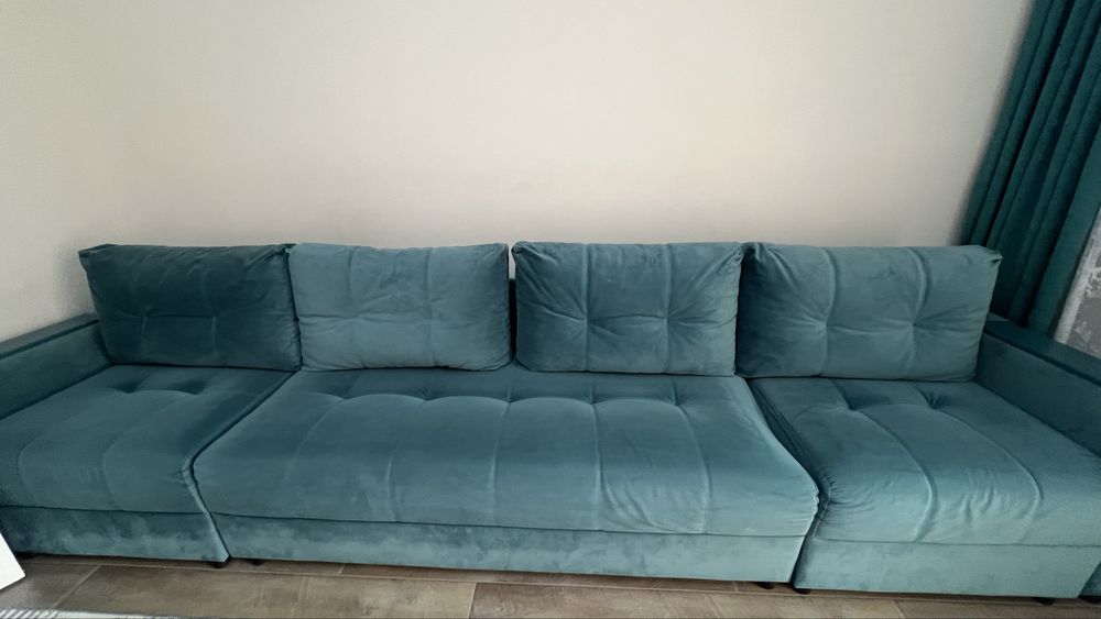Продам диван в гостиную