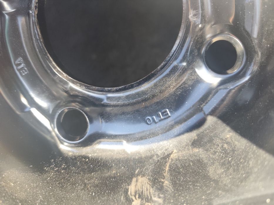 16" оригинални патерици за Peugeot/Opel Crosland.