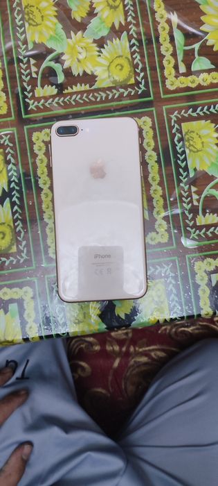 IPhone 8 +xolati yaxshi