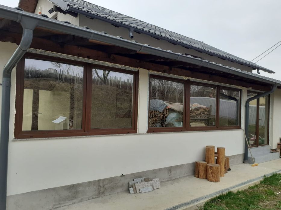FERESTRE SI USI PVC cu geam termopan direct din fabrica LA COMANDA!