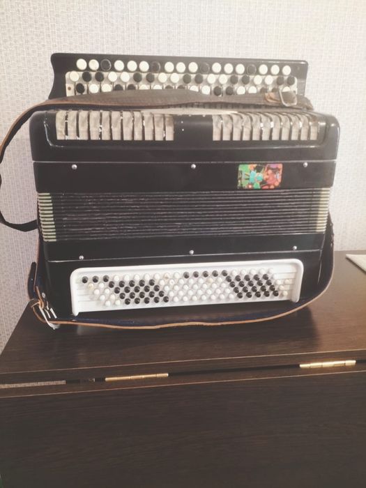 Музаклтный инструмент - Баян