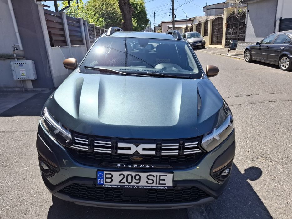 Vanzare DACIA Sandero Stepway, 5340 km, 2024