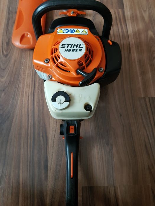 Foarfecă de tuns gard viu Stihl HS 82 R  lamă de 75 cm