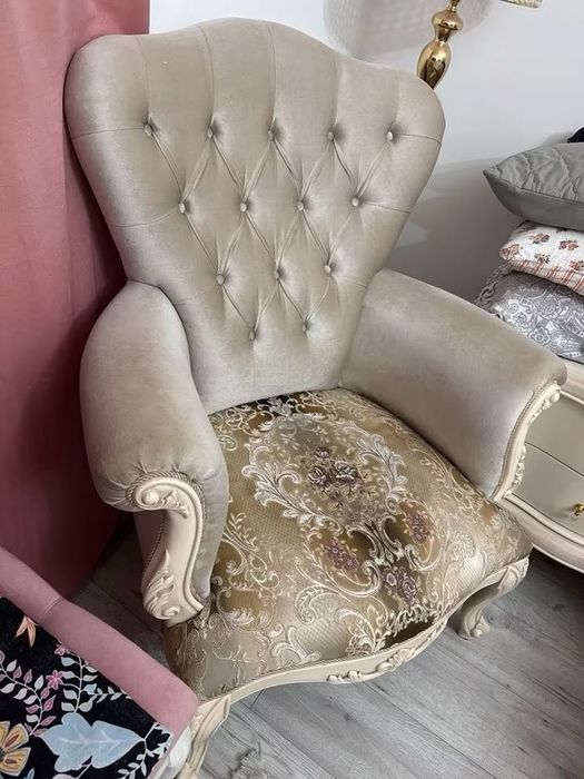 Scaune tip fotoliu in stil vintage