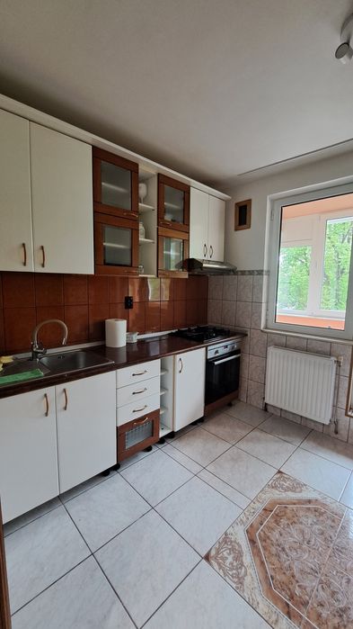 Proprietar, inchiriez apartament 2 cam Bd Saturn