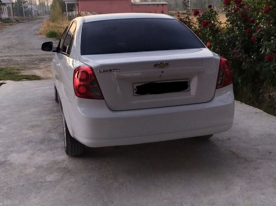 Lacetti Gentra 2015
