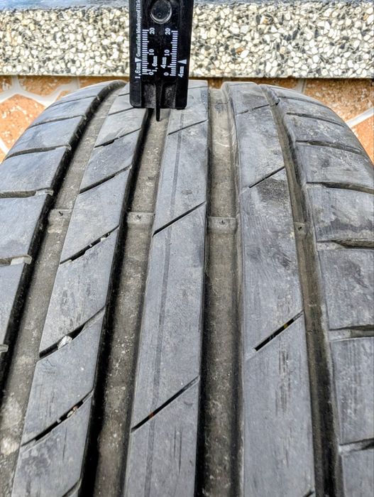 Продавам 225 45 18 KUMHO