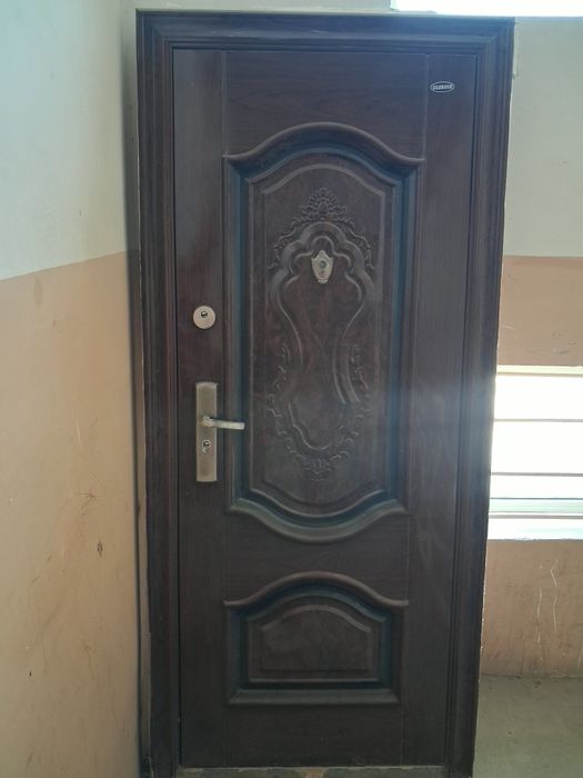 Есик сатылады келсимли