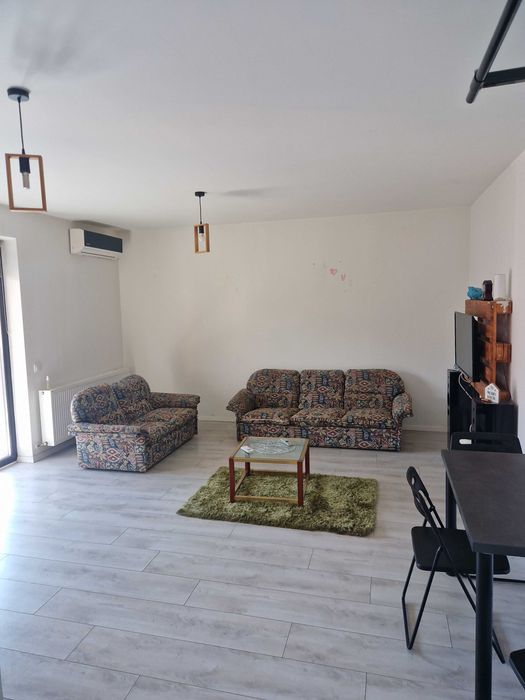 Apartament de inchuriat