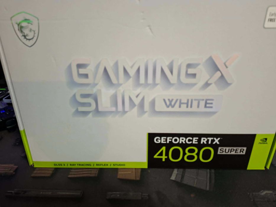 MSI GeForce RTX 4080 SUPER GAMING X SLIM white 16GB full box