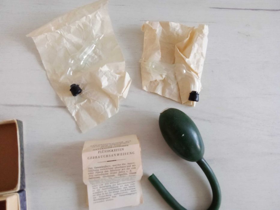 Стар ретро инхалатор