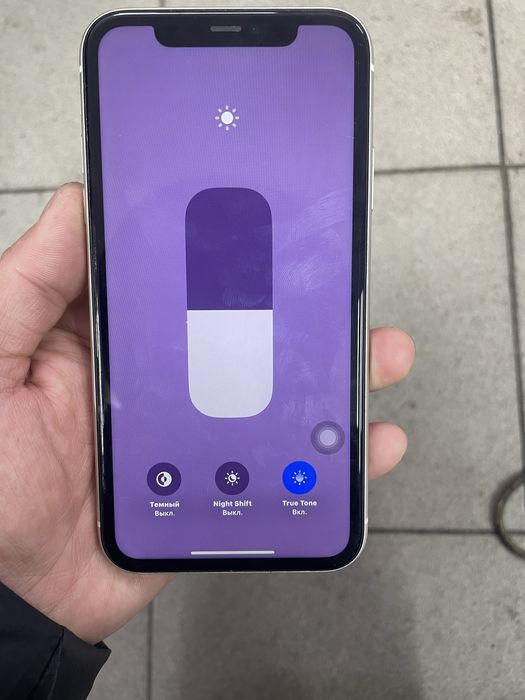 Apple iPhone 11 White память 64ГБ,обмен