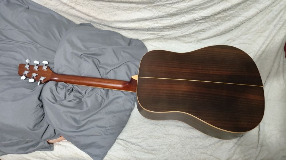 James neligan (верх массив кедра задняя часть падисандр )