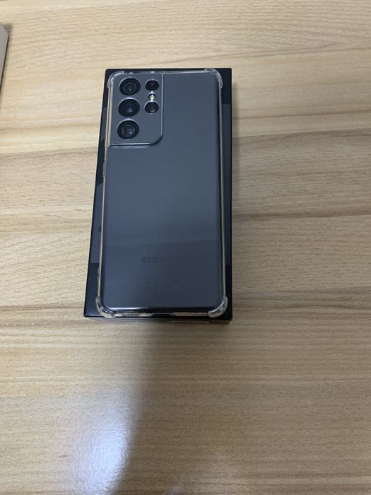 Продам самсунг с 21  ульра