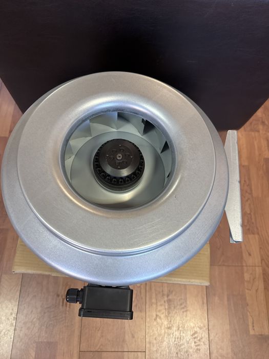 Канальный вентилятор