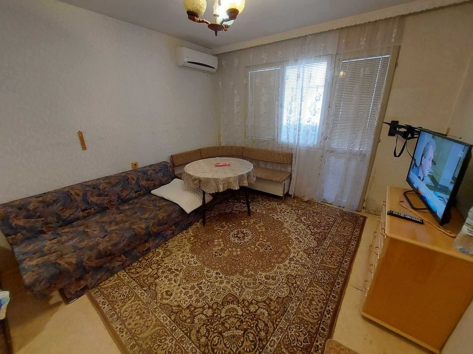 Продава се Четиристаен апартамент в Търговище, Запад 2 - 96 кв.м за 850 €/кв.м - Снимка #2