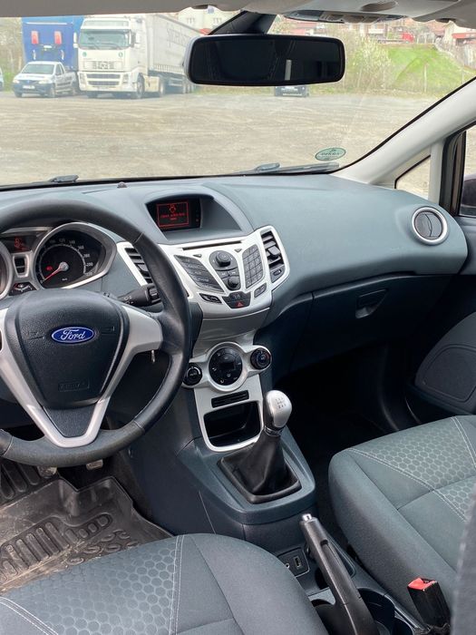 Ford Fiesta 1.6 tdci euro 5 Titanium