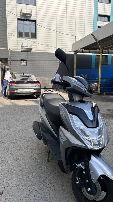 Мопед Хищник