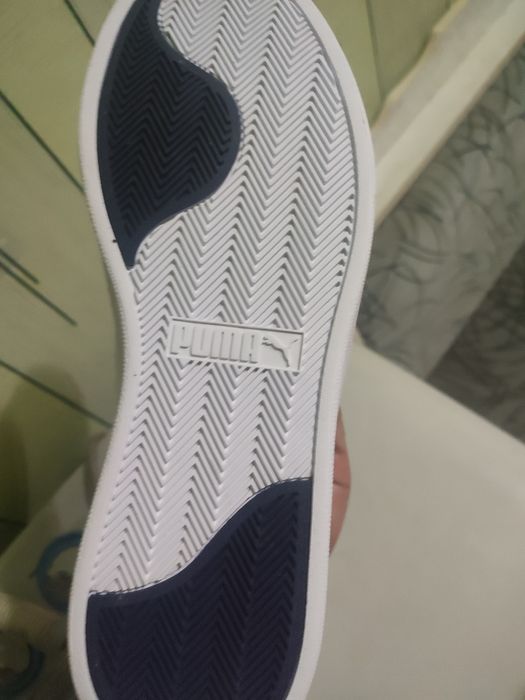 Продам кросовки новые