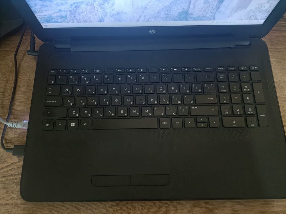 Продам б/у ноутбук