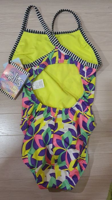 Тренировъчни бански