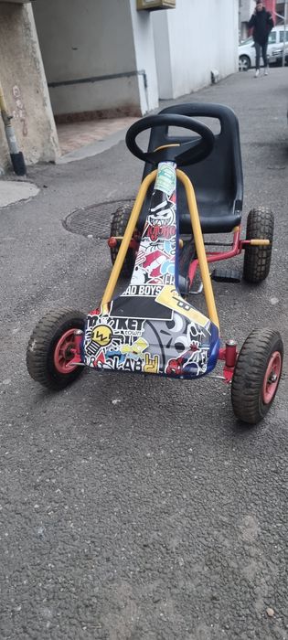 Kart cu pedale copii