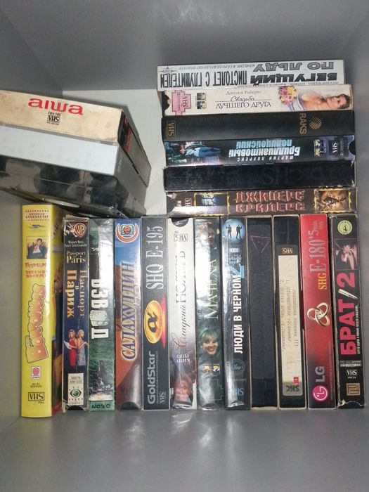 Продаю видео кассете б/ у