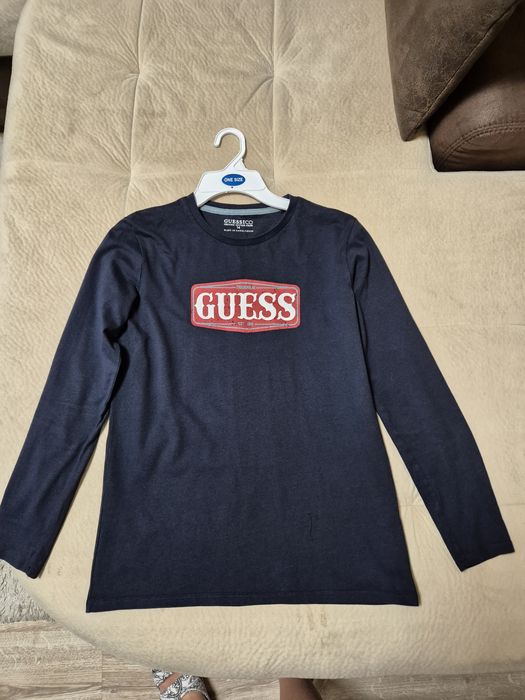 Дрехи Guess и Champion