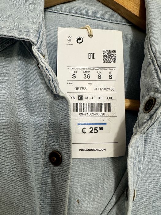 Cămașă din blug denim bărbați mânecă lungă Pull&Bear mărimea S