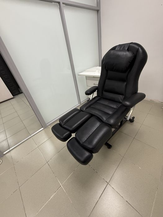 Продам педикюрное кресло