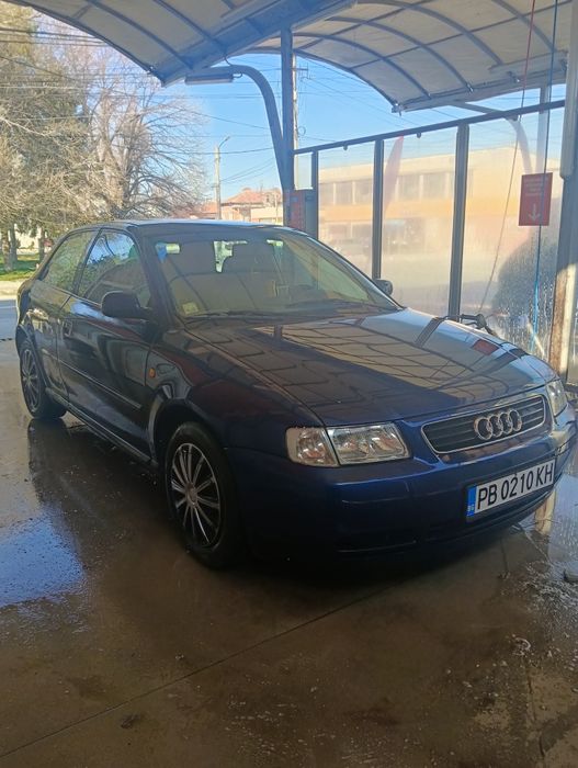 AUDI A3 1.6 Бензин