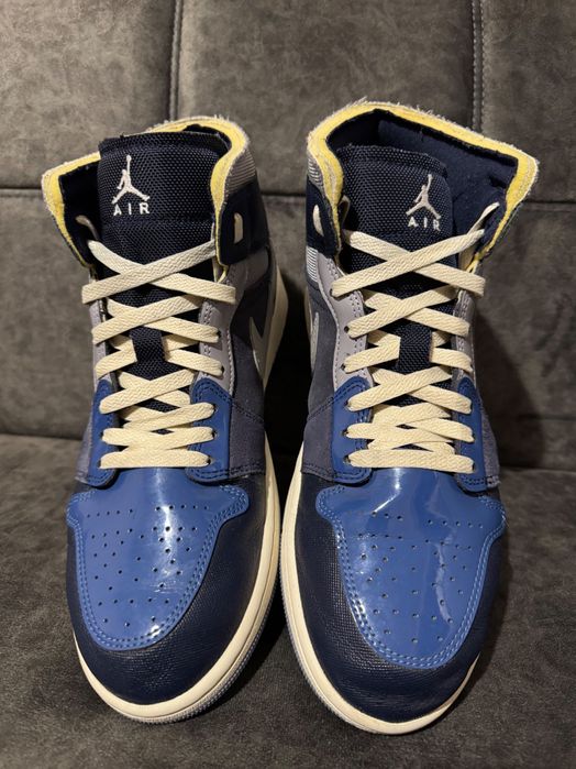 Nike Air Jordan 1 Mid SE Craft Obsidian French Blue.