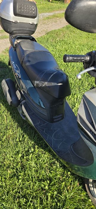 Vand scuter Daelim 125 an 2003