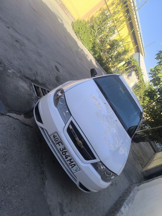 Нексия 2сотилади