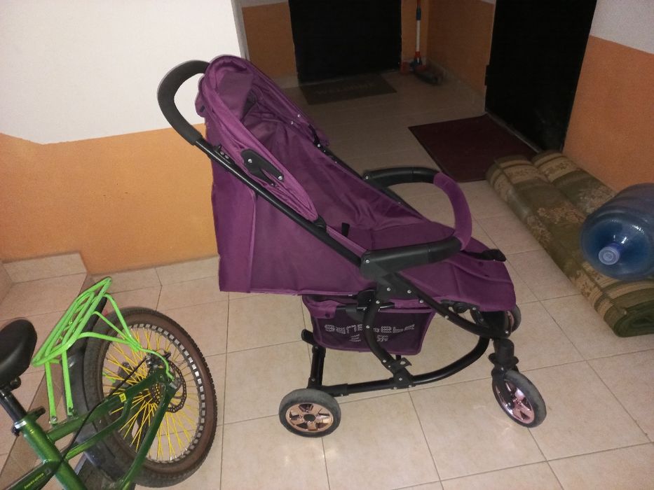 Детский Коляска сотилади, деярли ишлатилмаган